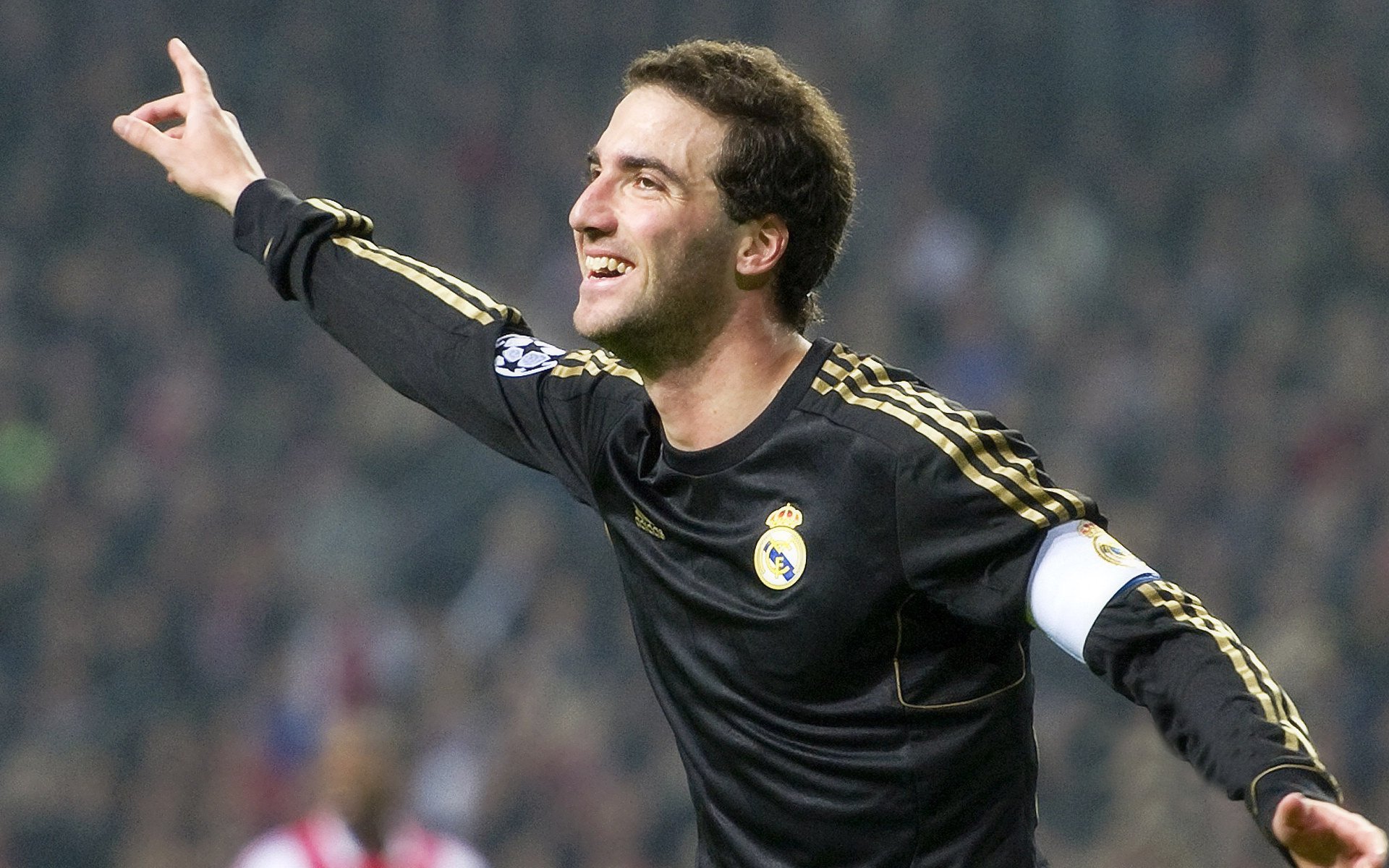 乐动官方网站 -谷爱凌状态火爆，英超常规赛对阵那不勒斯，利雅得新月力争不败